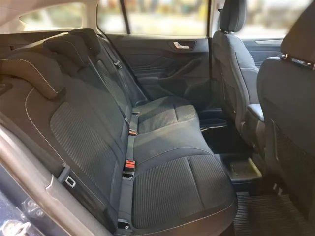 Ford Focus EcoBoost Titanium