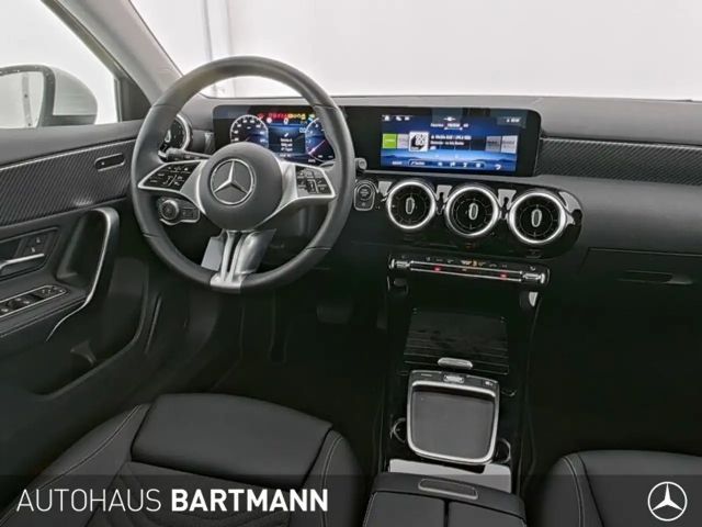 Mercedes-Benz A 180 Progressive