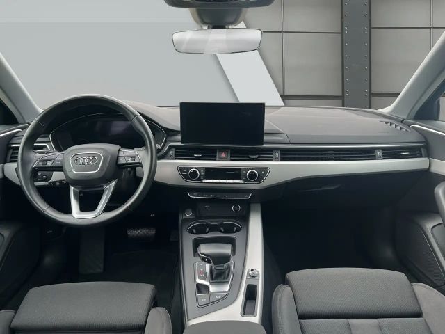 Audi A4 40 TFSI Avant S-Line