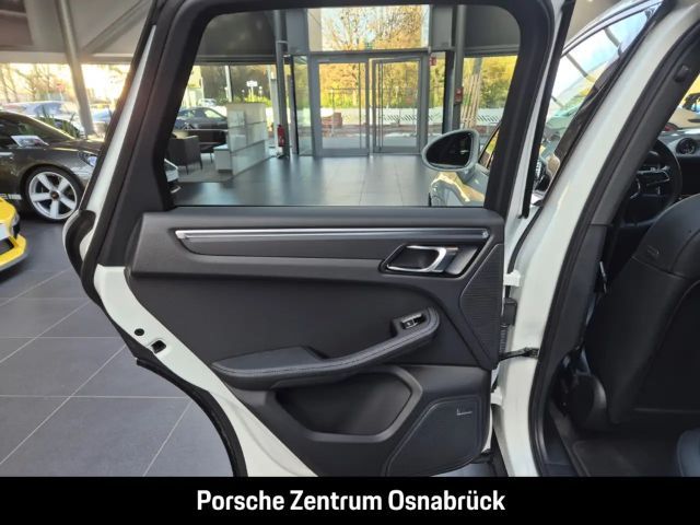 Porsche Macan Pano AHK Luft 20-Zoll BOSE 14-Wege Surround View B