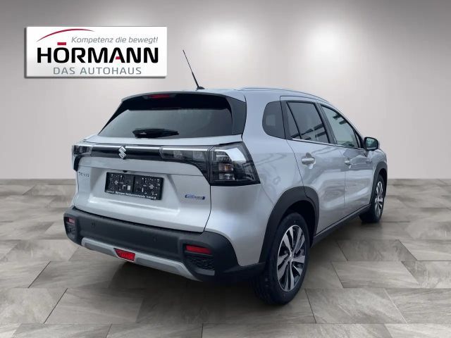 Suzuki S-Cross Flash Hybrid