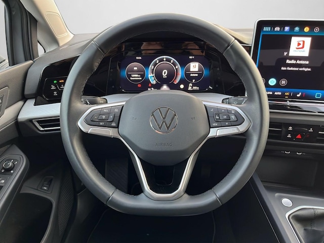 Volkswagen Golf 1.5 TSI Variant