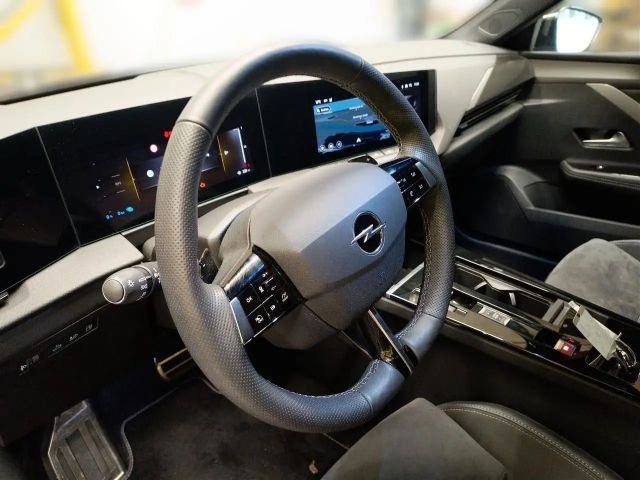 Opel Astra GSe Sports Tourer