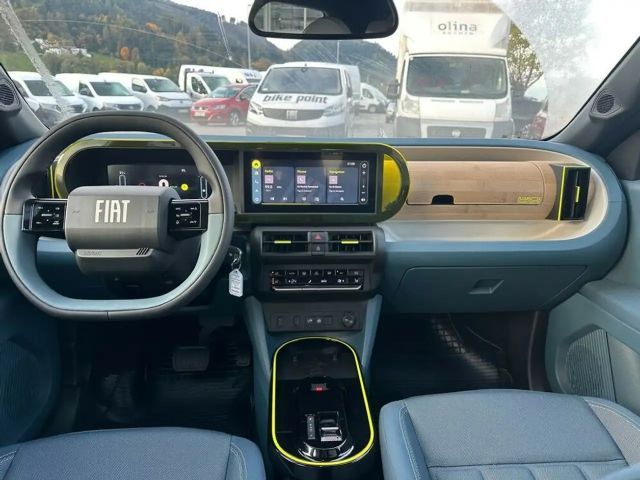 Fiat Grande Panda E La Prima