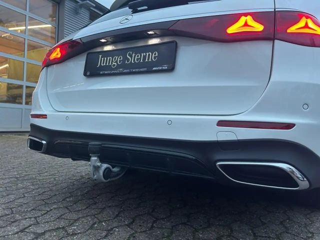 Mercedes-Benz E 220 AMG Line E 220 d Estate