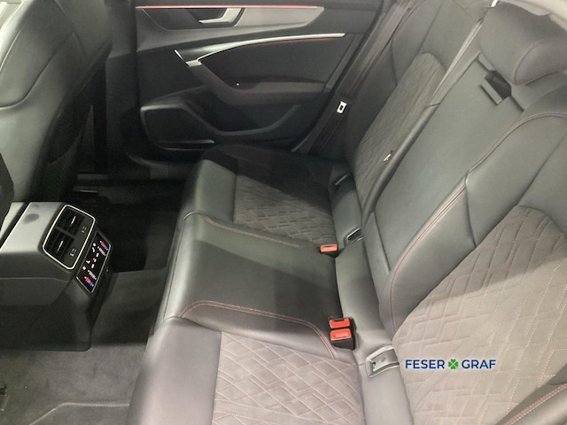 Audi S6 Avant Quattro