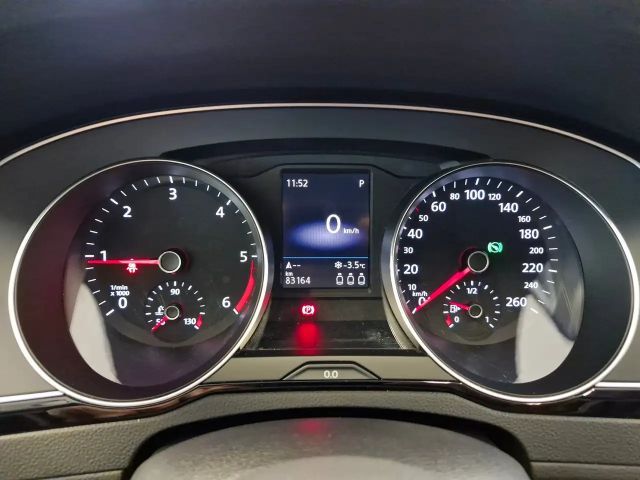 Volkswagen Passat 4Motion Business DSG Variant