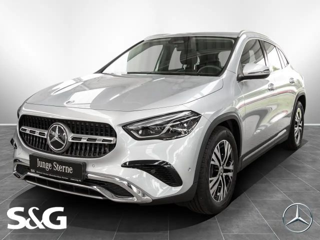 Mercedes-Benz GLA 180 Progressive