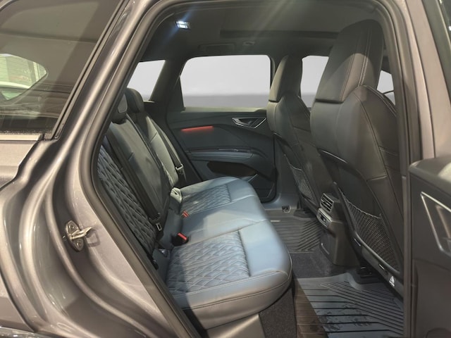 Audi Q4 e-tron 50 Quattro