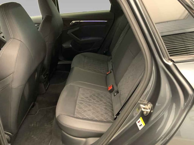 Audi A3 35 TFSI S-Line S-Tronic Sportback