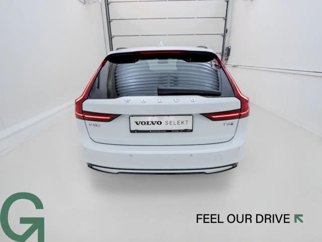 Volvo V90 AWD Dark Plus T6