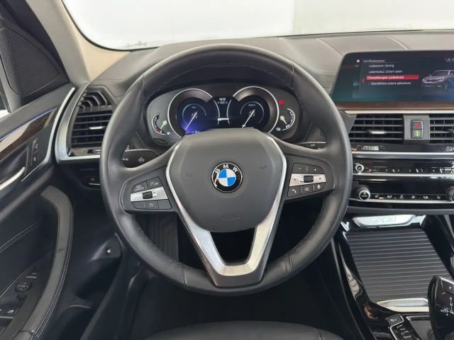 BMW X3 Luxury Line xDrive30e