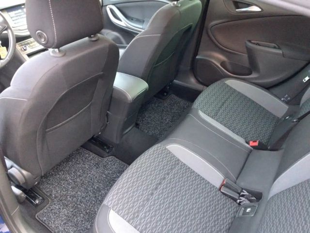 Opel Astra 1.2 Turbo Edition Turbo