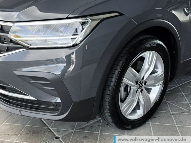 Volkswagen Tiguan 2.0 TSI DSG Life