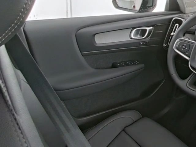 Volvo XC40 Dark Plus