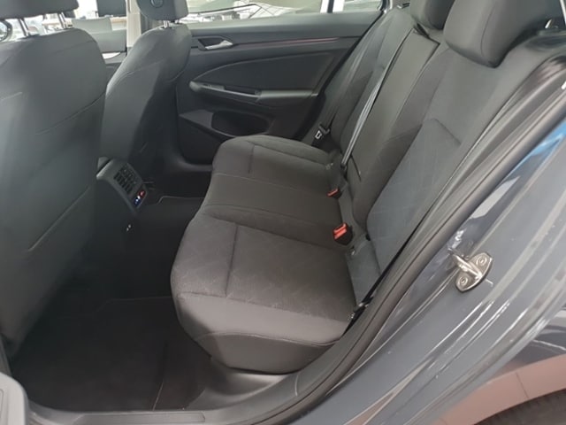 Volkswagen Golf 1.0 TSI Variant