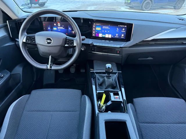 Opel Astra 1.2 Turbo Edition Turbo