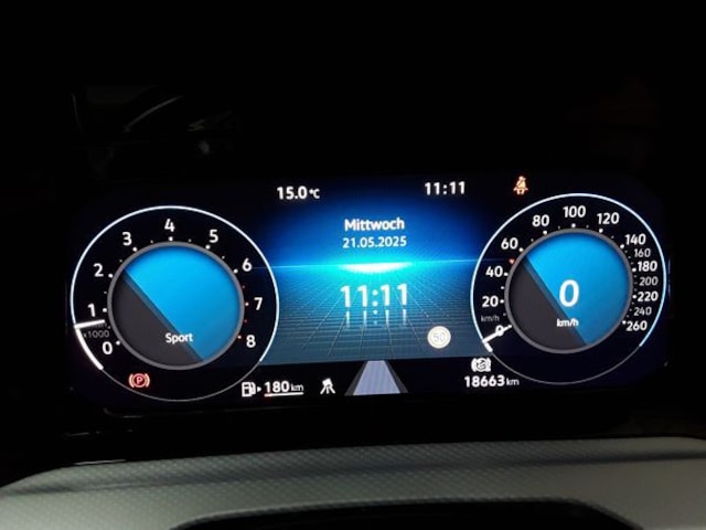 Volkswagen Golf 1.5 TSI Golf VIII Move