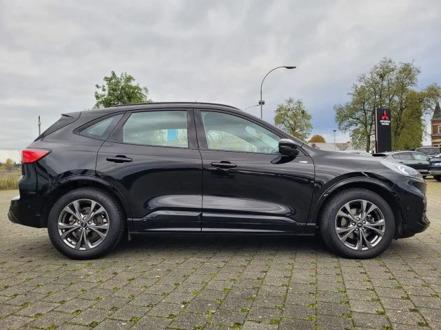 Ford Kuga ST Line