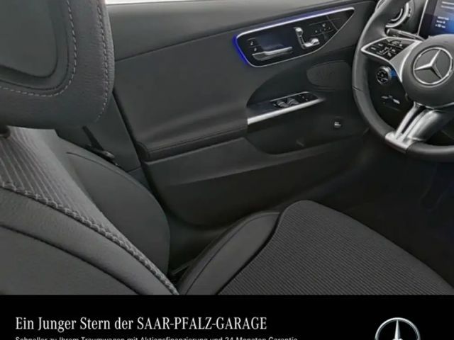 Mercedes-Benz C 180 AVANTGARDE Sedan