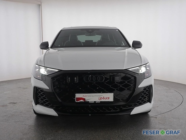 Audi RS Q8 Quattro