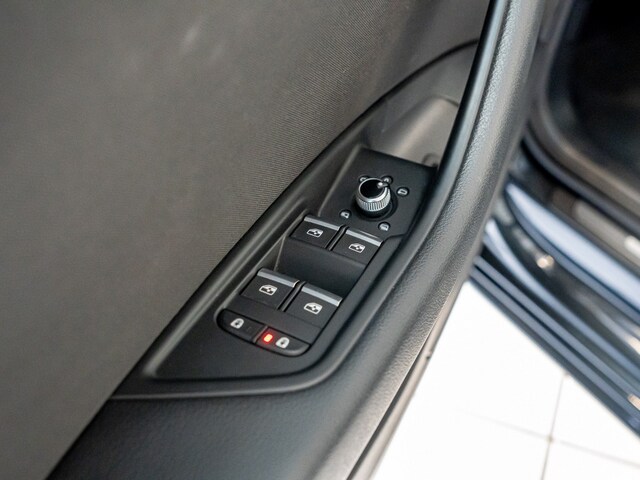 Audi A4 40 TFSI Avant S-Tronic