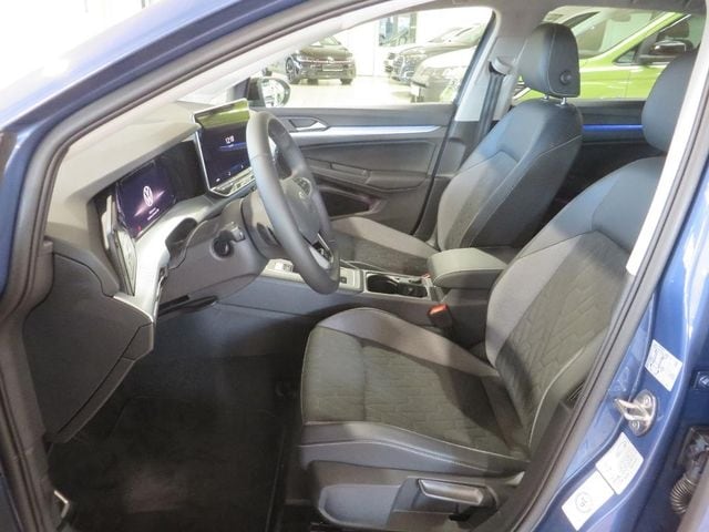 Volkswagen Golf 1.5 eTSI DSG Golf VIII