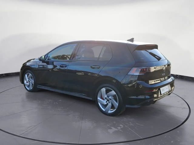 Volkswagen Golf DSG GTE eHybrid