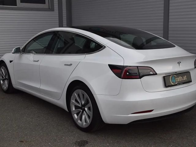 Tesla Model 3 RWD Standard Range