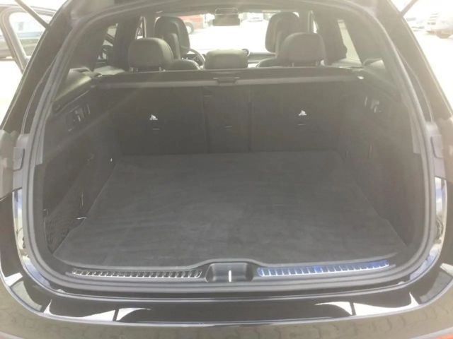 Mercedes-Benz GLC 200 4MATIC AMG Line