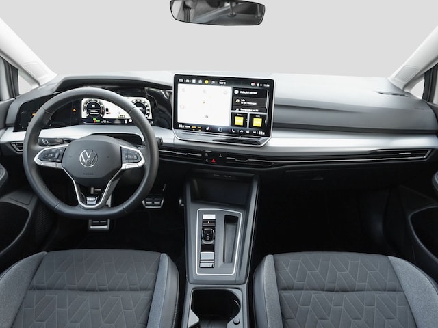 Volkswagen Golf 1.5 eTSI DSG