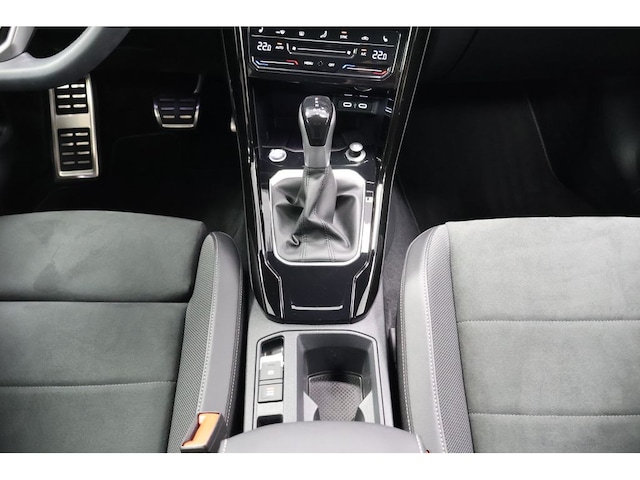 Volkswagen T-Roc 1.5 TSI DSG R-Line