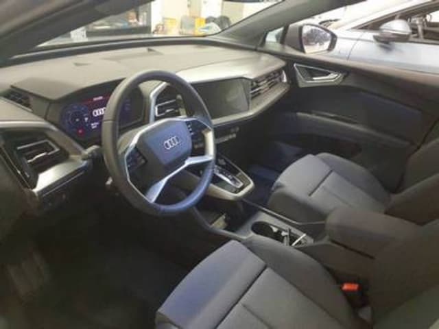 Audi Q4 e-tron SUV 45 e-tron Audi Q4 e-tron