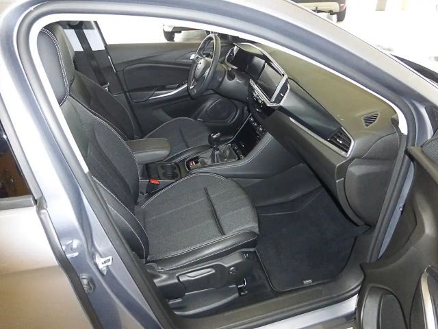 Opel Grandland X 1.2 Matrixlicht,el.Heckk.,Navi,AHZV.,360°Kamera