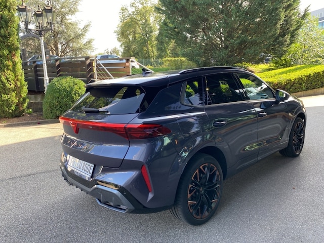 Cupra Terramar 1.5 e-Hybrid