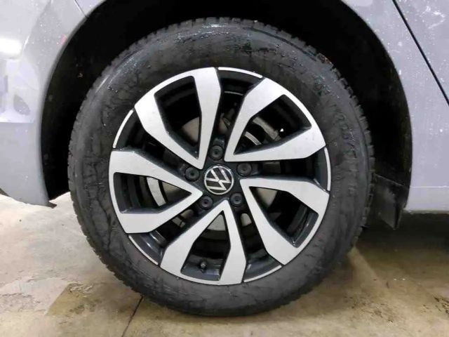 Volkswagen Golf 1.5 eTSI DSG