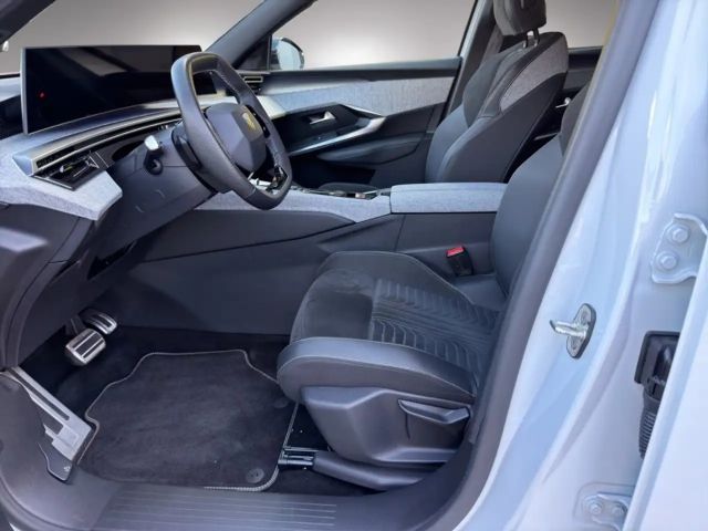 Peugeot E-5008 GT-Line