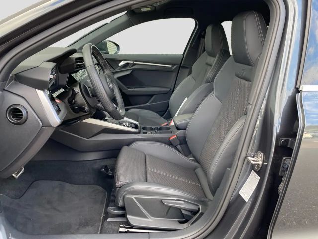 Audi A3 35 TFSI S-Tronic Sedan