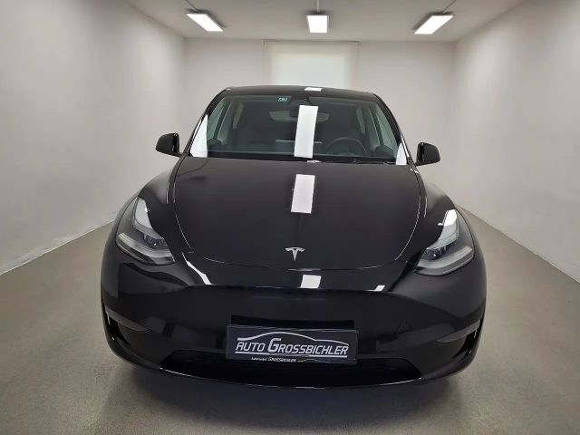 Tesla Model Y AWD Long Range