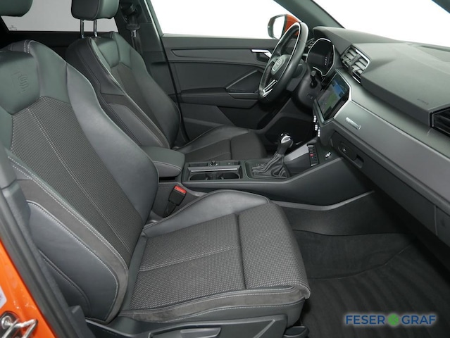 Audi Q3 35 TDI S-Tronic