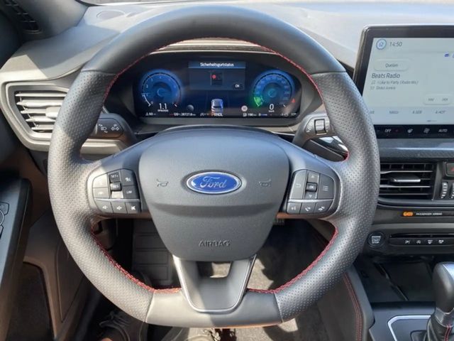 Ford Focus EcoBoost ST Line