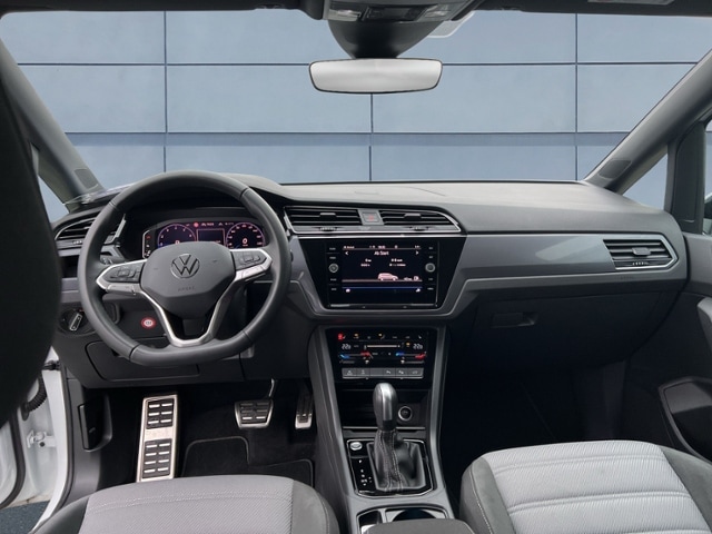 Volkswagen Touran 1.5 TSI Highline R-Line