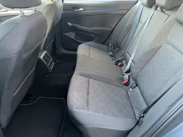 Volkswagen Golf 1.5 eTSI Golf VIII Variant