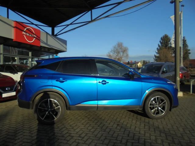 Nissan Qashqai DIG-T Tekna