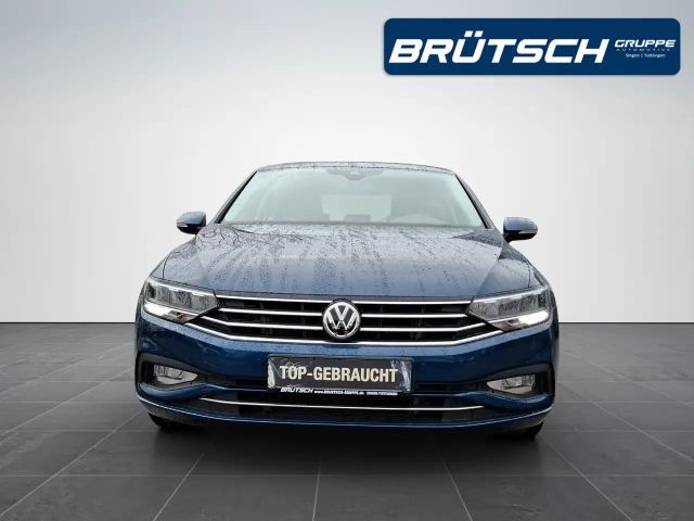 Volkswagen Passat 1.5 TSI Business