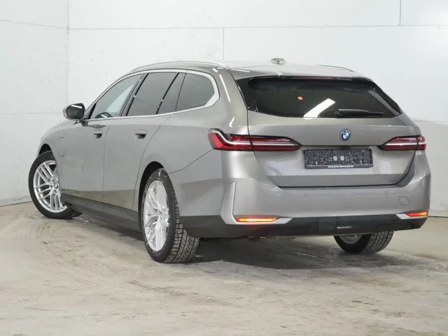 BMW 530 530e Touring