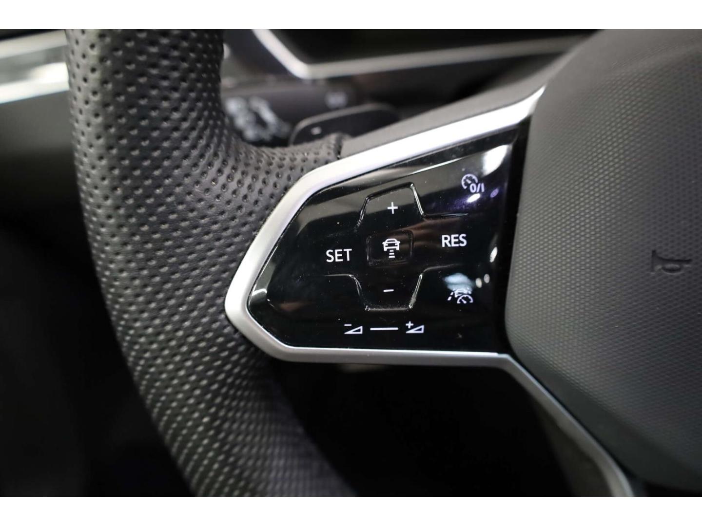 Volkswagen Tiguan 2.0 TDI R-Line