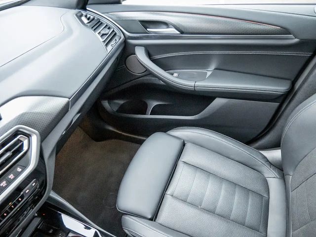BMW X4 40i LASER+STANDHZG+AHK+PANO SITZBELÜFTUNG