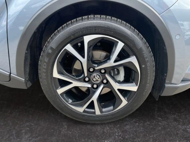 Toyota C-HR Hybride Team D