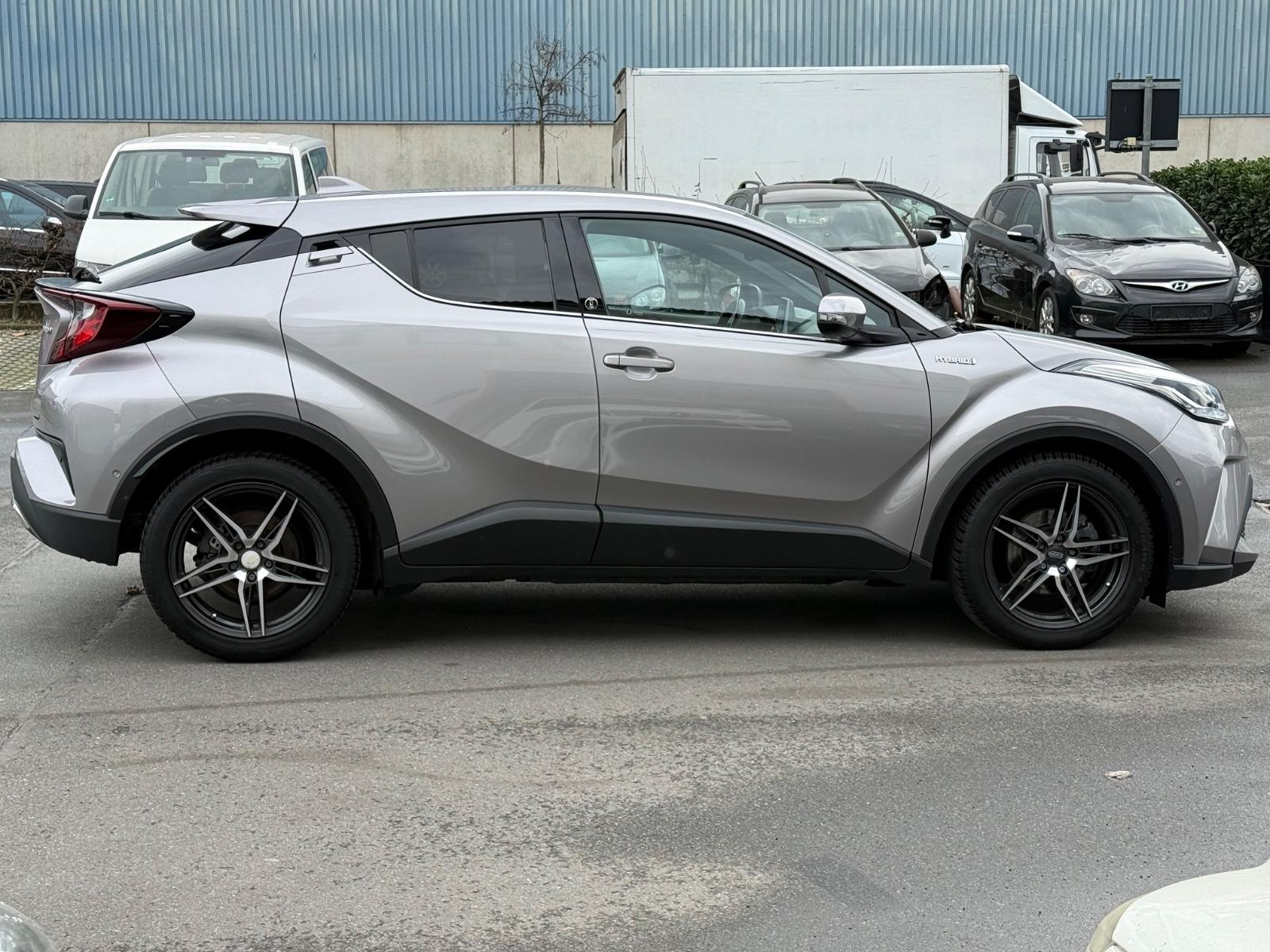 Toyota C-HR Hybride Team D